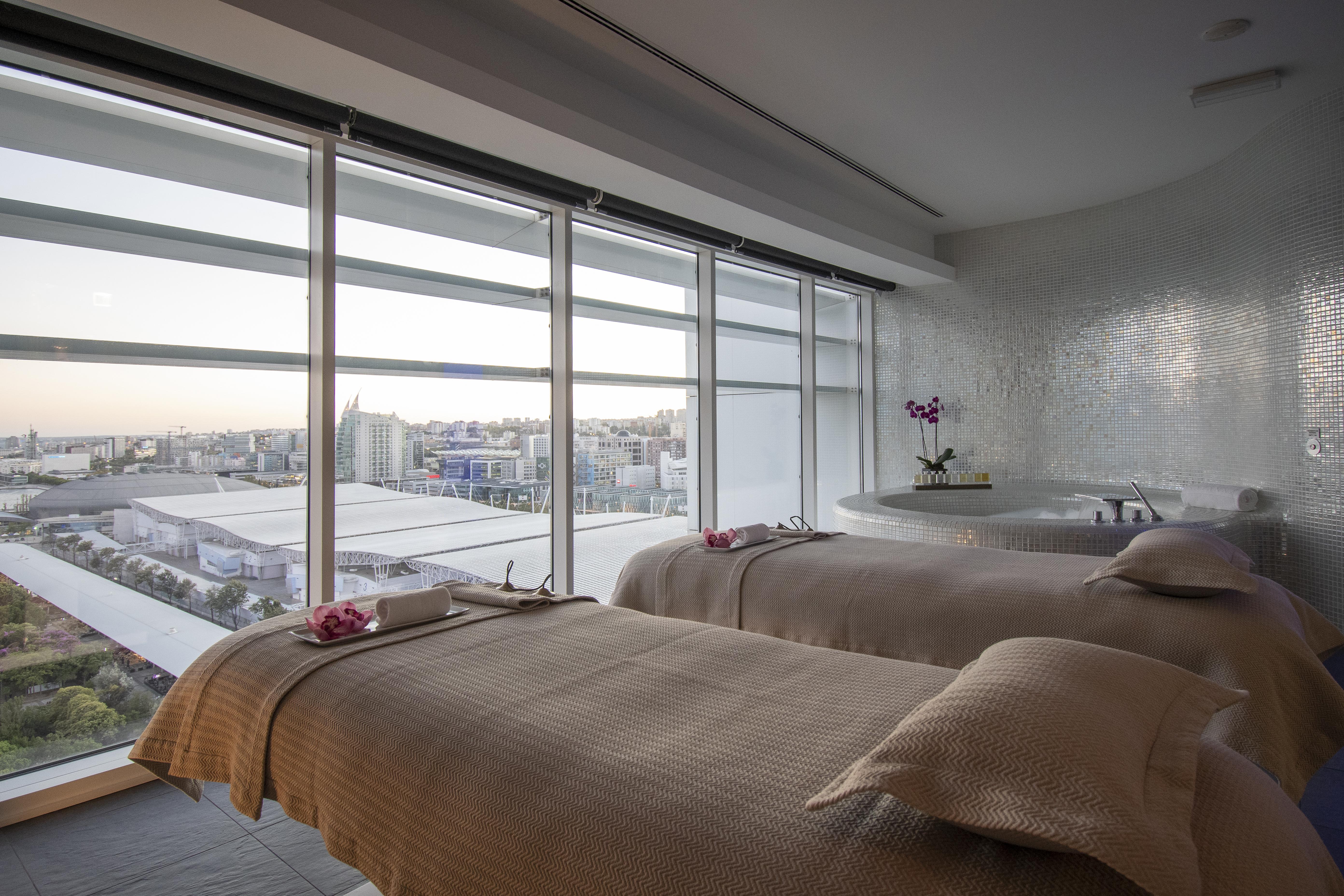 Myriad By Sana Hotels Lisboa Exteriér fotografie Spa at The Westin